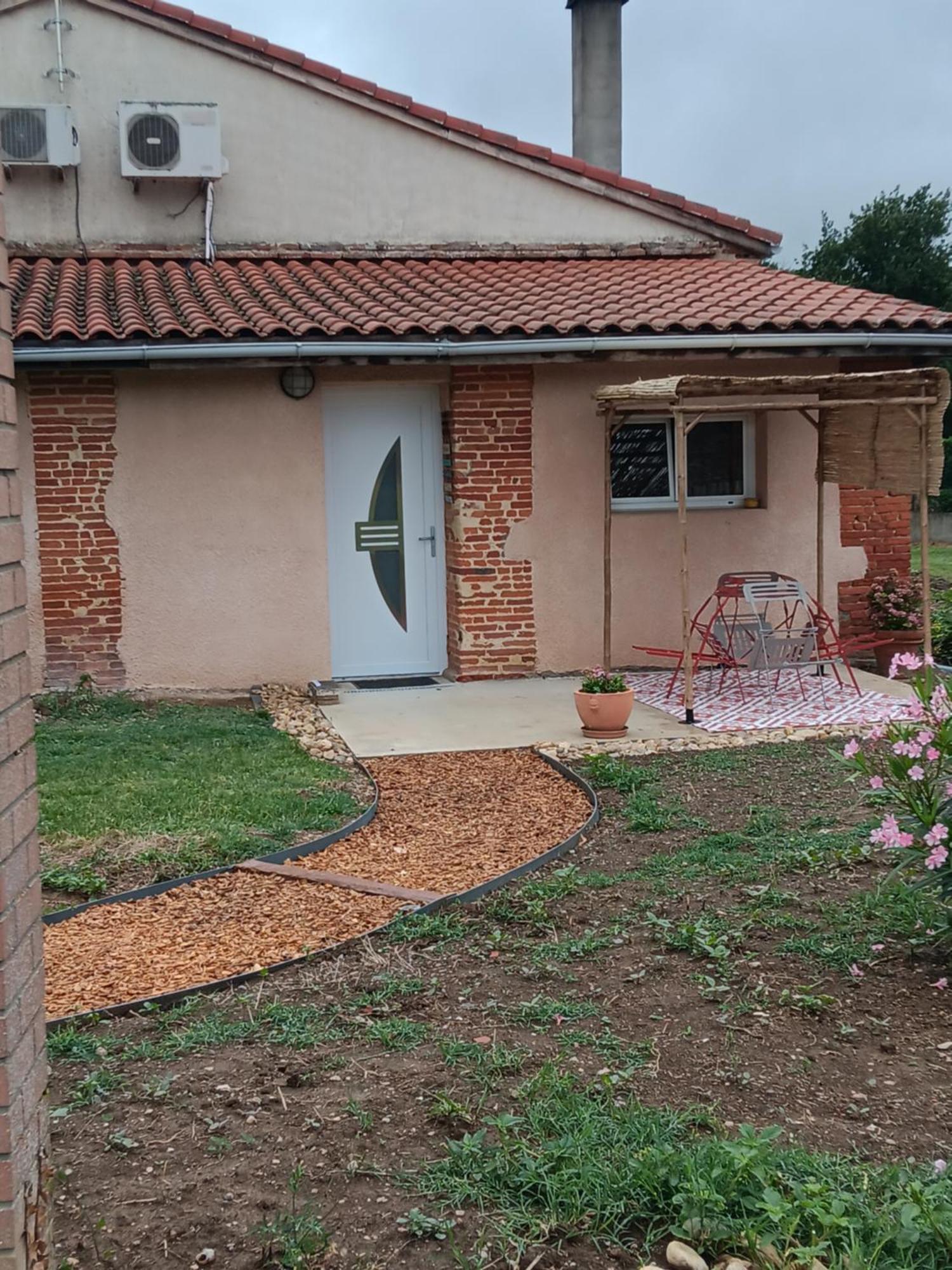 Le Gite De Cousal Esperce Dış mekan fotoğraf